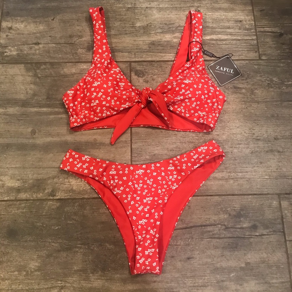 Zaful Flower Patterned Red and White Bikini